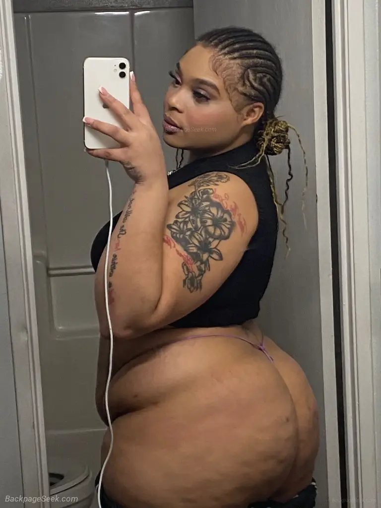 big booty redbone cum drown in this waterpark Incalls in Mar... in Chicago – Women Seeking Men photo 6