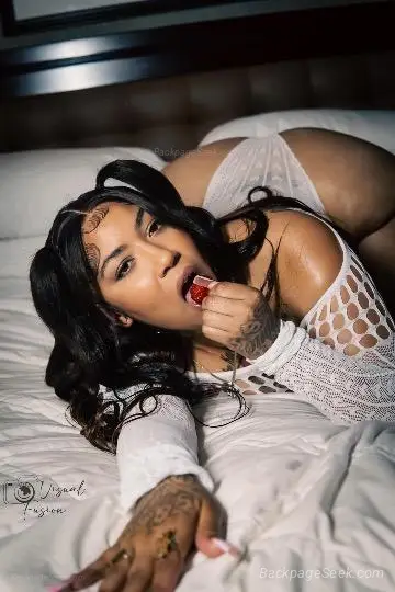 Big Booty Nessa 100 ME OR ITS FREE In town Now INCALLOUTCALL in Chicago – Women Seeking Men
