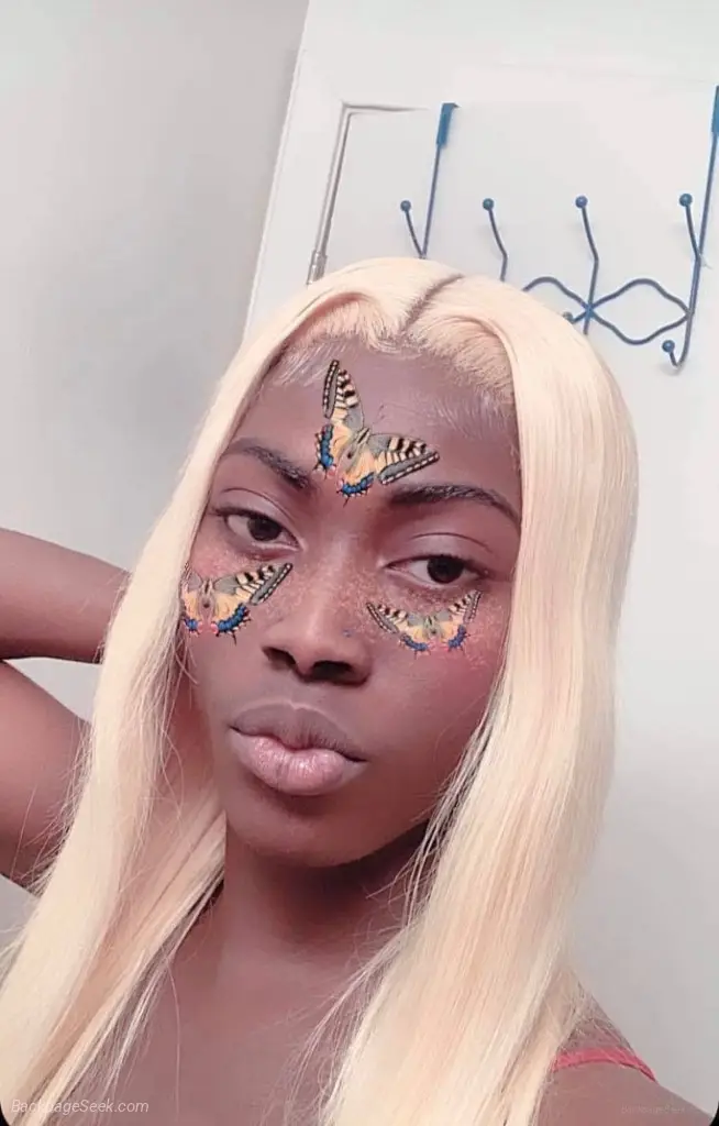 100 Qv s Available Now Your favv sexy thick chocolate creame... in Chicago – Women Seeking Men photo 2