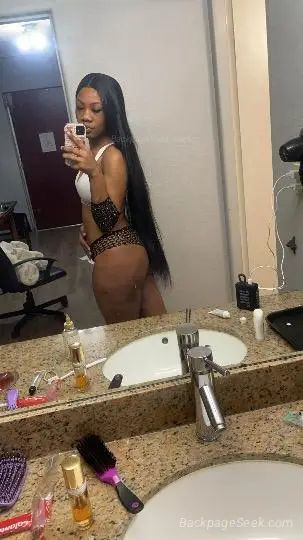 let me please your every need in Chicago – Women Seeking Men photo 2