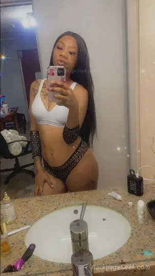 let me please your every need in Chicago – Women Seeking Men photo 3