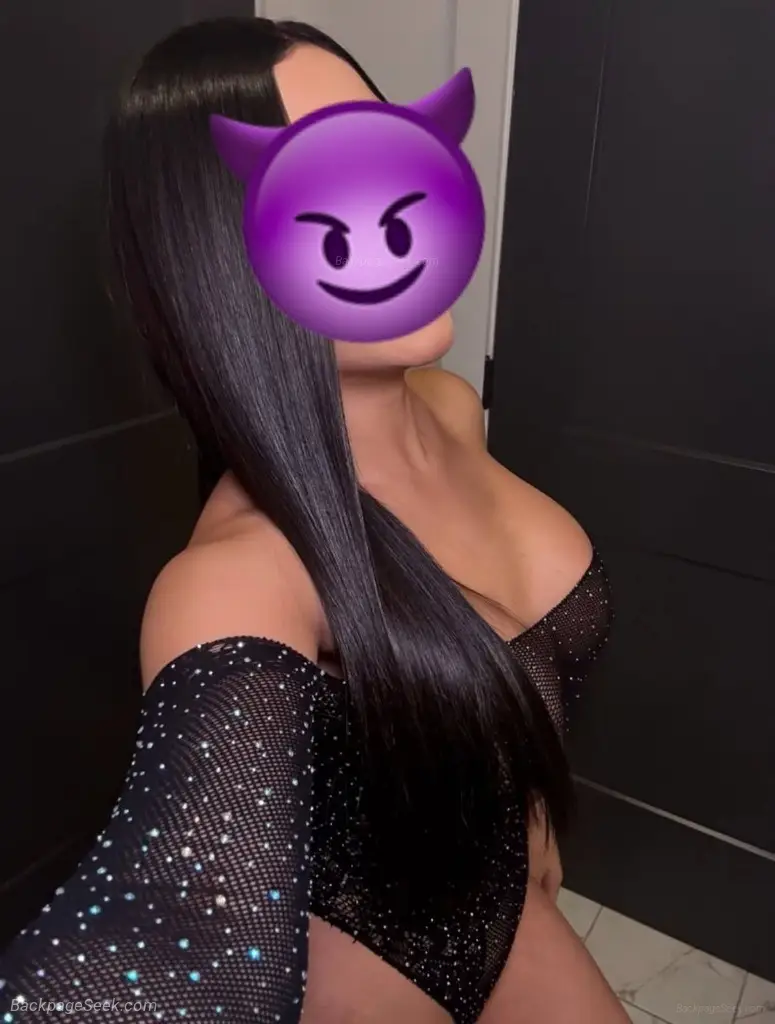 Hola mi Rey soy una rica latina con rico cuerpo para conplac... in Chicago – Women Seeking Men photo 5