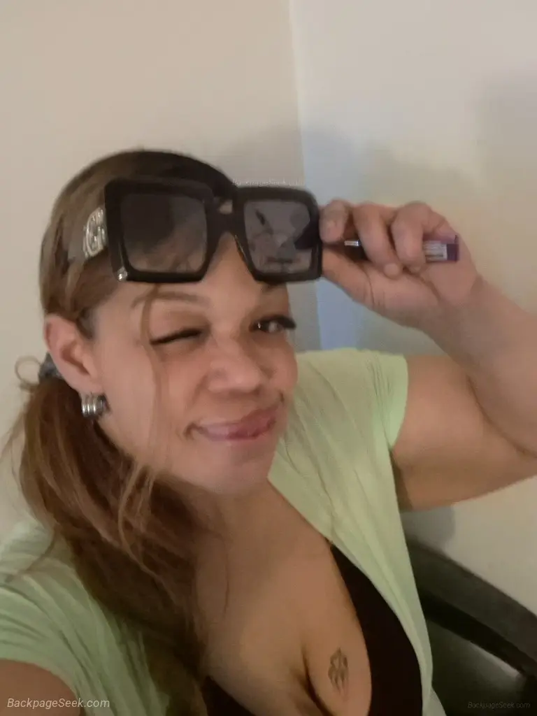 Dont play on my phoneReady now onlyIn Harvey 80 bj gumjob no... in Chicago – Women Seeking Men photo 3