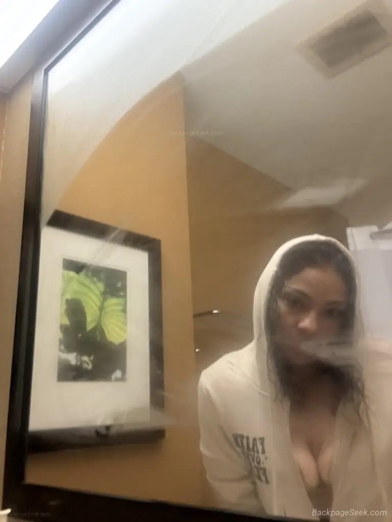 I get wild come see me FACE FUCKING SPECIALS Add me on in Chicago – Women Seeking Men photo 3