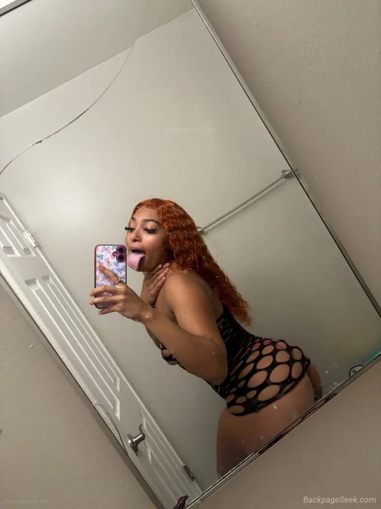 FACETIME SHOW OR WATCH ME GET FUCKED ON FT CONTENT AND OUTCA... in Chicago – Women Seeking Men photo 2