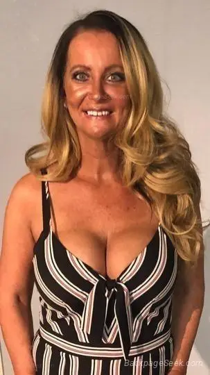 LET'S PLAY! SUPER BUSTY DDD'S FACETIME SHOWS!