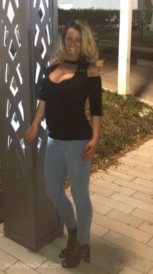 LET'S PLAY SUPER BUSTY DDD'S FACETIME SHOWS in Chicago – Women Seeking Men photo 5