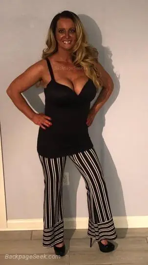 LET'S PLAY SUPER BUSTY DDD'S FACETIME SHOWS in Chicago – Women Seeking Men photo 6