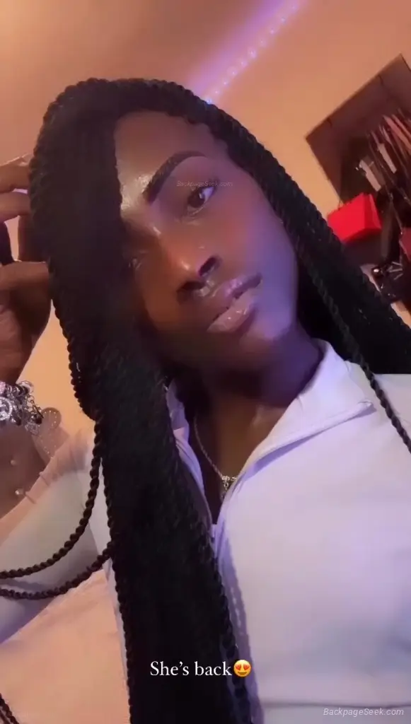 MS.JUICYBOOTY AVAILABLE NOW COME FUCK ME FAST & SLOW WHILE FATMA CREAM