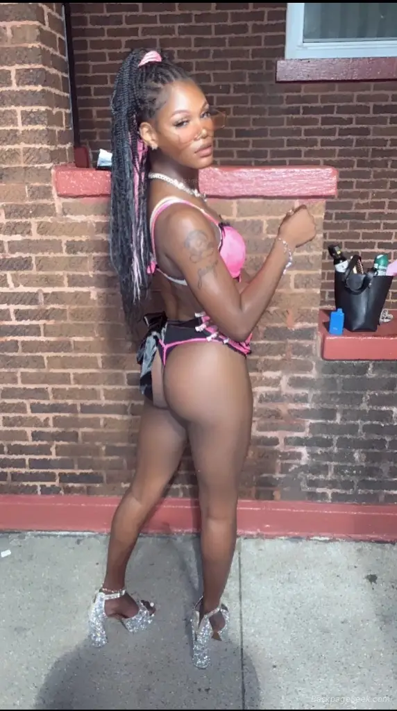 CD ONLY RIGHT NOW ONLY in Chicago – Women Seeking Men photo 6