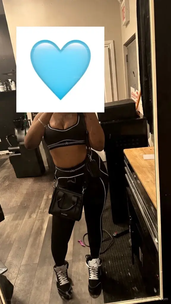 Incalls n outcalls Uber there n back No lowballers in Chicago – Women Seeking Men photo 3