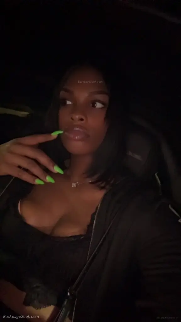 South shore dominican girly Classy Feminine Ready to Make Yo... in Chicago – Women Seeking Men photo 3