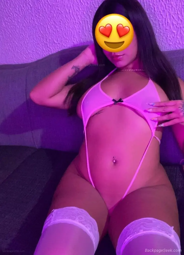 Young and sexy in Chicago ready for you in Chicago – Women Seeking Men photo 5