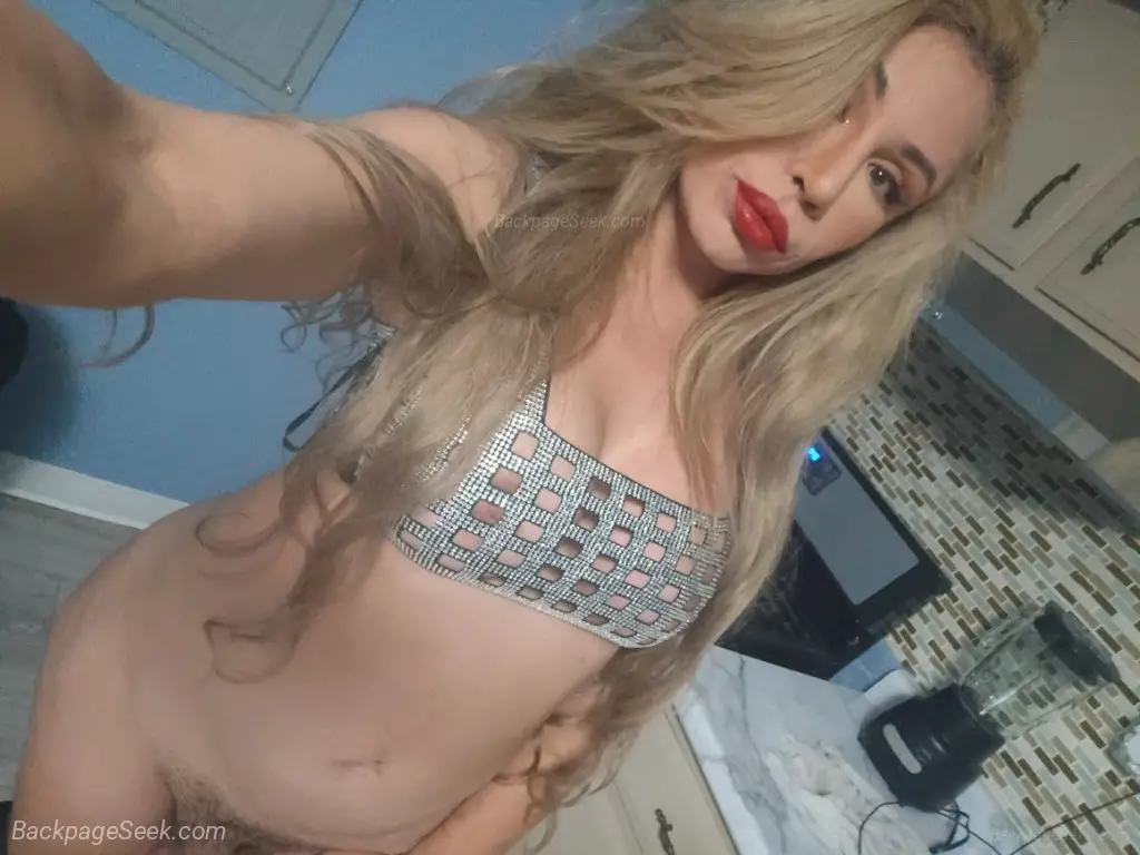 anna in Chicago – Women Seeking Men photo 5