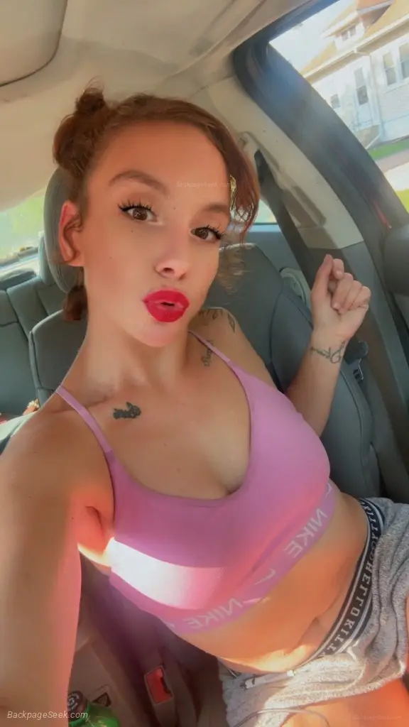 hot sexy queen horny tight pussy