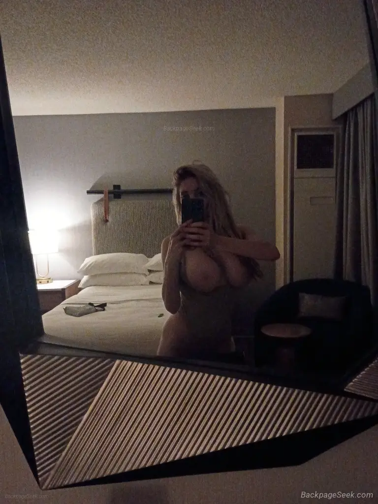 BLOND BOMBSHELL FANTASY GIRL YOUR REALITY NOW in Chicago – Women Seeking Men photo 2