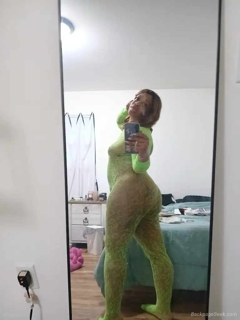 GET YOUR DICK TREASURED DRAINED BY THE PROFESSIONAL DICK PLE... in Chicago – Women Seeking Men photo 5
