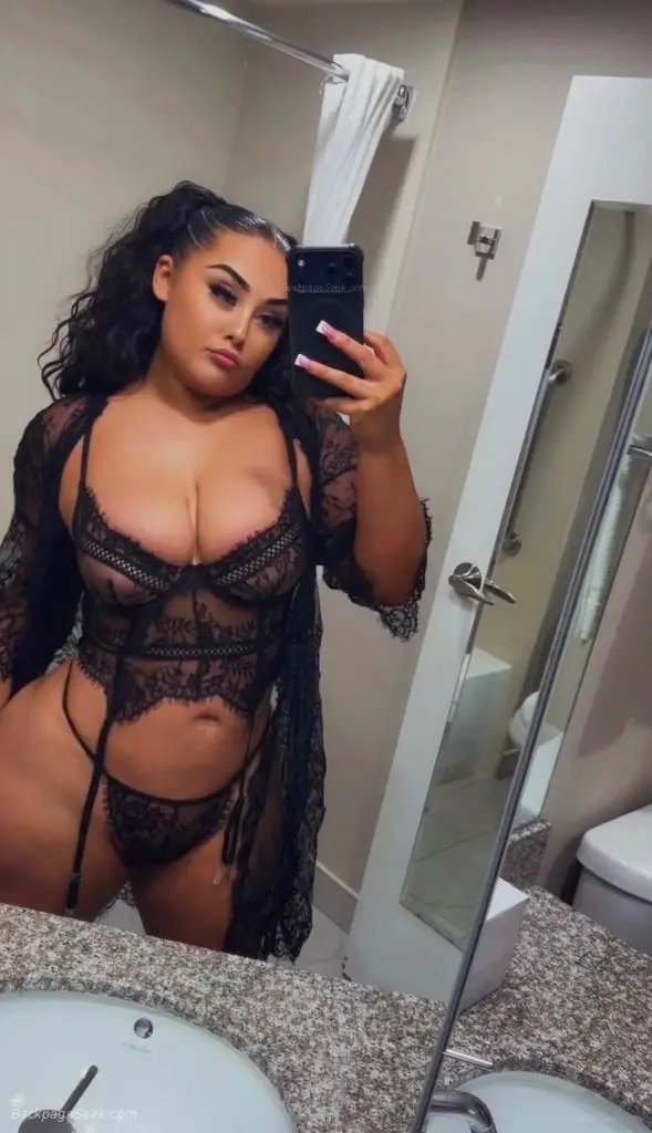 LOBARD SEXY BIG BOOTY PERFECT TITTYS GORGEOUS ITALIAN BABE in Chicago – Women Seeking Men photo 2