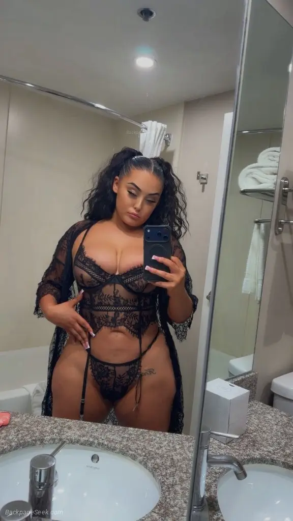 LOBARD SEXY BIG BOOTY PERFECT TITTYS GORGEOUS ITALIAN BABE in Chicago – Women Seeking Men photo 3