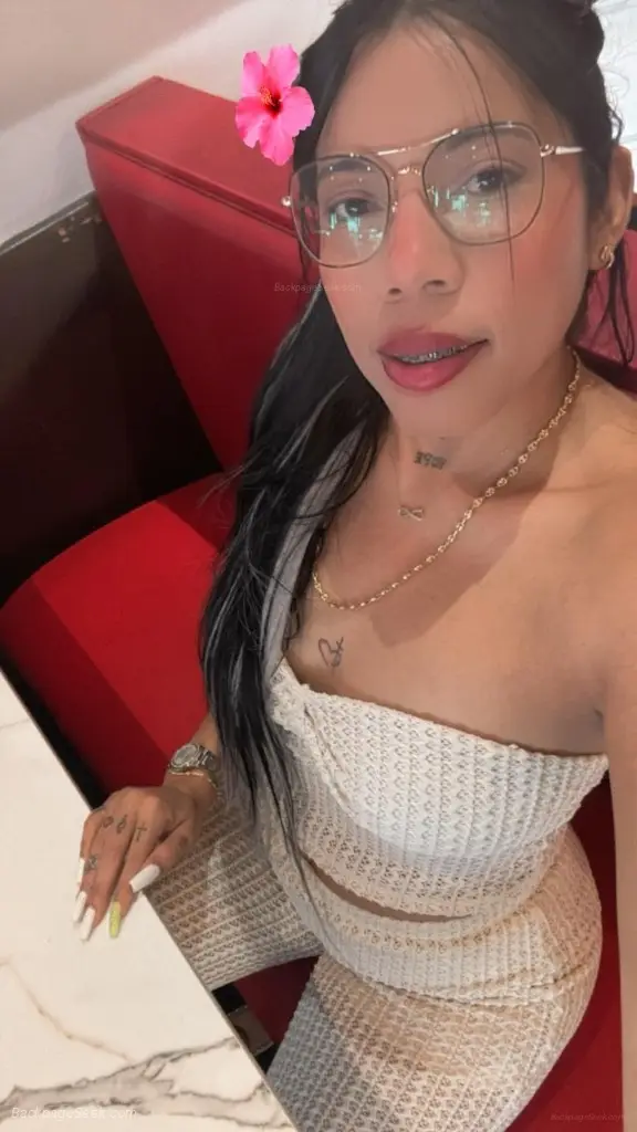 Disponible solamente por HOY Latina 100 Real Se Requiere una in Chicago – Women Seeking Men photo 4