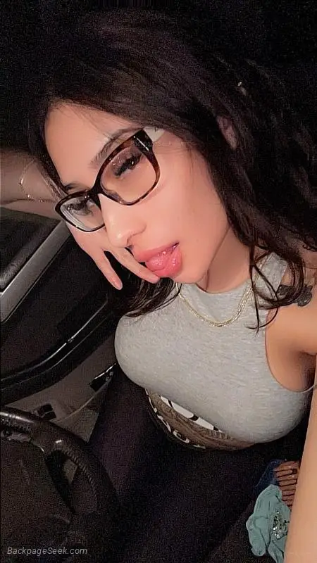 Latin and Spain girls Body to Body Nu Massage --- Text in Chicago – Women Seeking Men photo 6