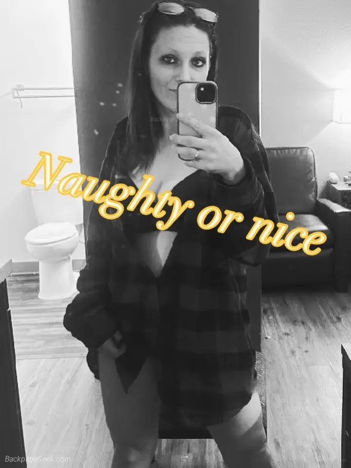 CAREFULI HAVE A HABIT OF BECOMING YOUR FAVORITE DISTRACTION in Chicago – Women Seeking Men photo 4