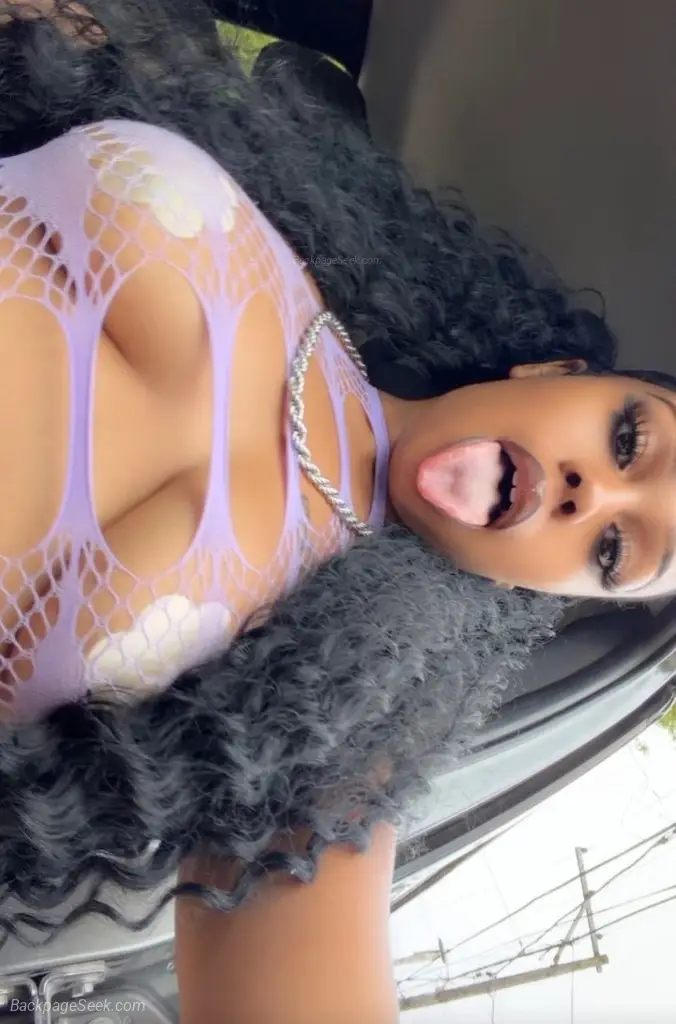 OUTCALLS AND CARDATES SLUT ME OUT PULL UP LETS HAVE FUN PULL... in Chicago – Women Seeking Men photo 4