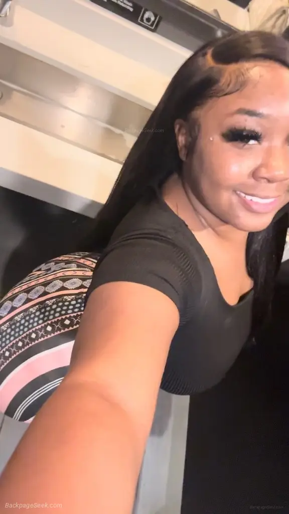 Incalls Wet and Juicy in Chicago – Women Seeking Men photo 2