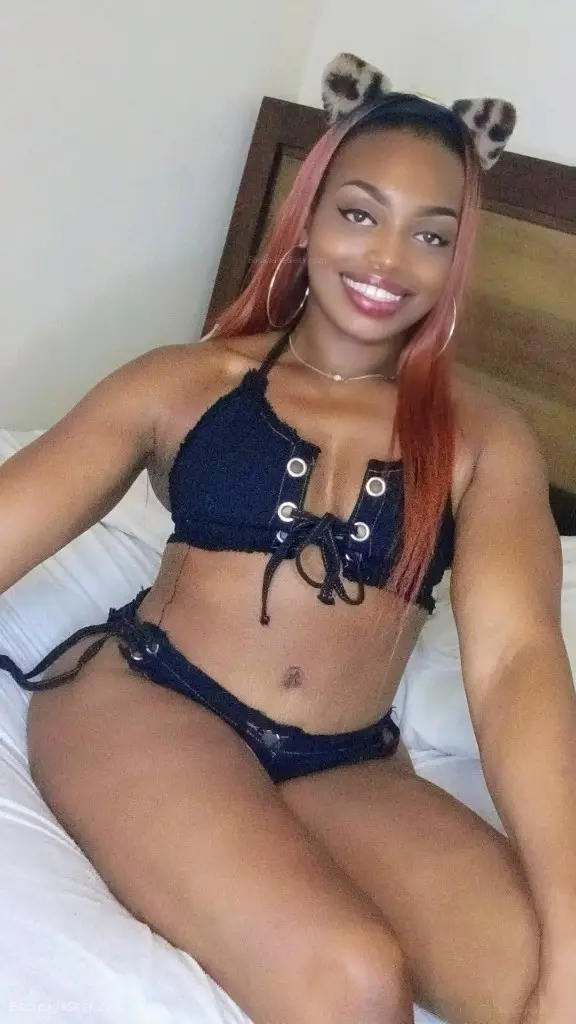 Relax Unwind and Escape in Chicago – Women Seeking Men photo 4