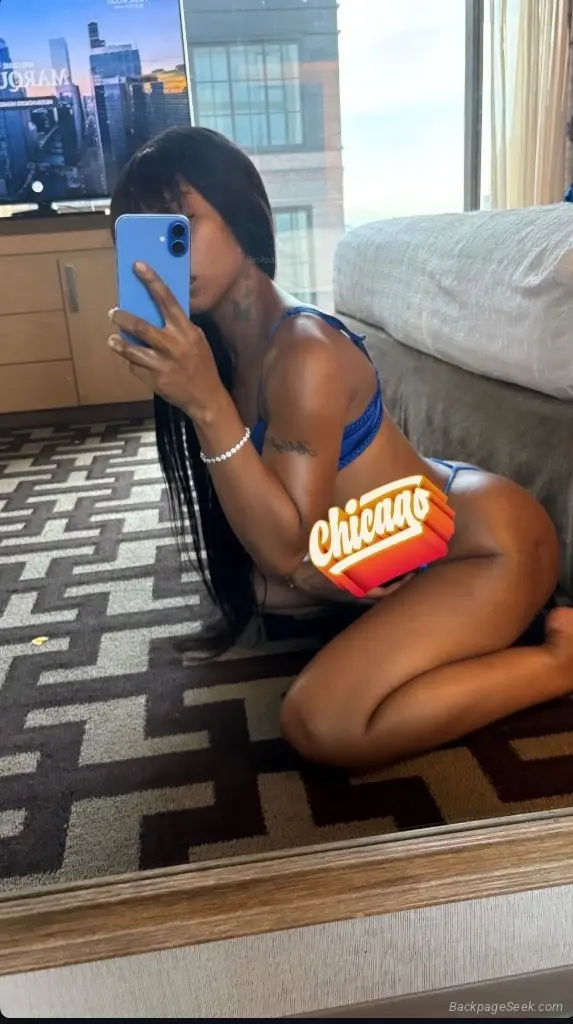 Your Favorite Escape is Available Car Dates No Drama Read Bi... in Chicago – Women Seeking Men photo 6