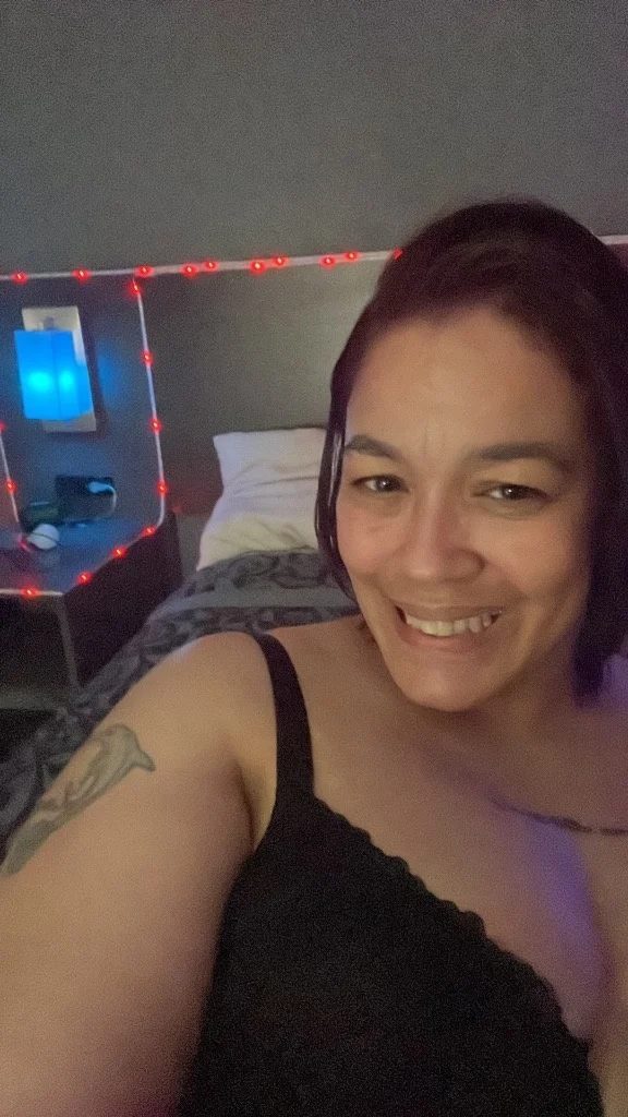 HAWK TUA ON THA DICkKI SUCK THA DICK DISRESPECTFULLY COME SE... in Cincinnati – Women Seeking Men
