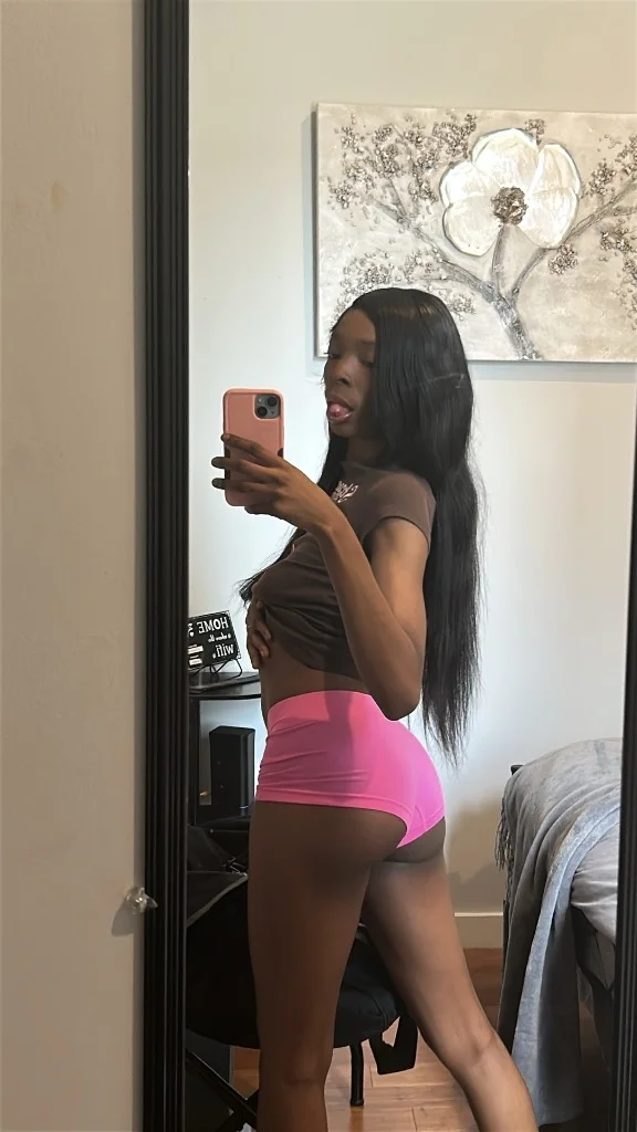 Available for Incalls in Cincinnati - Women Seeking Men photo 2