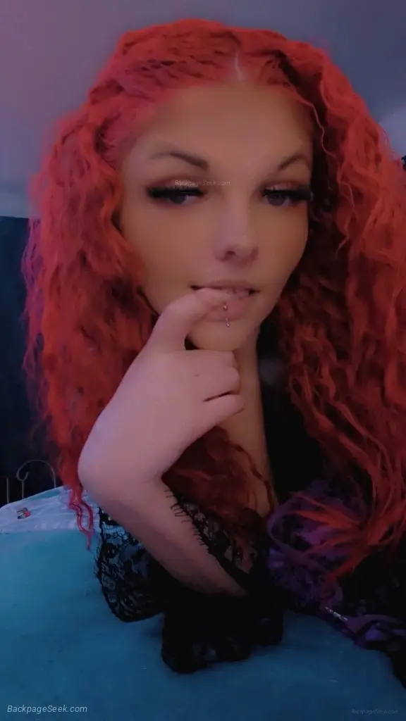 Kandy Red With The Wet Sloppy Head in Cincinnati – Women Seeking Men photo 3