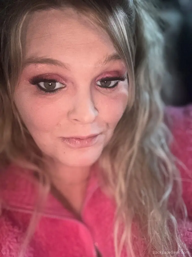 CONVERSATION CONNECTION and QUALITY TIME INCALL and OUTCALLS in Cincinnati – Women Seeking Men photo 2