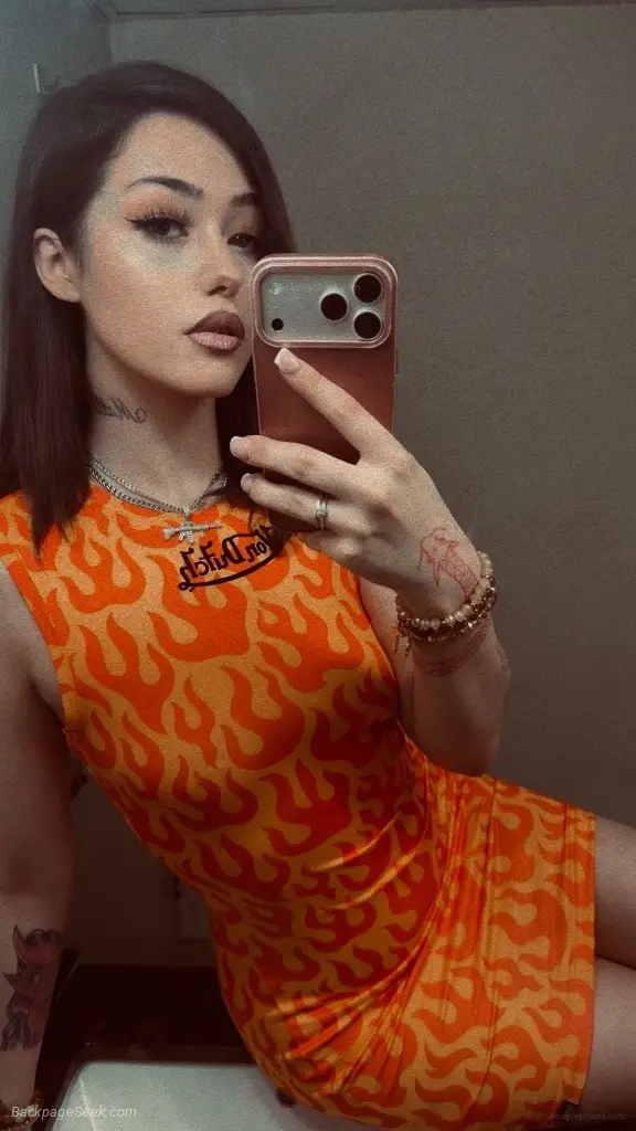 OUTCALLCARPLAY Fire content in Cincinnati – Women Seeking Men photo 2