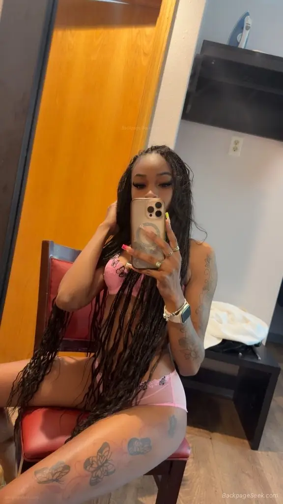 Petite Beauty Available NOW Verified Real Ready to Meet Outc... in Cincinnati – Women Seeking Men photo 2