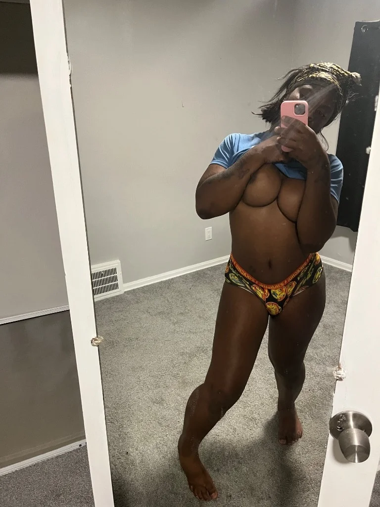 big dick sexy ass chocolate thick bitch in Cleveland – Women Seeking Men photo 2