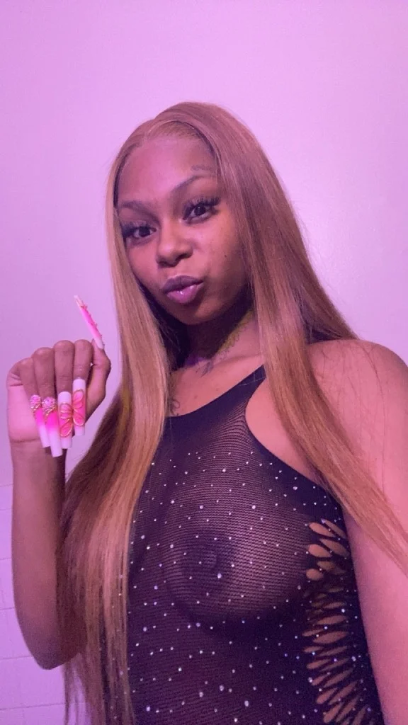 Cum have fun with magic in Cleveland – Women Seeking Men photo 6