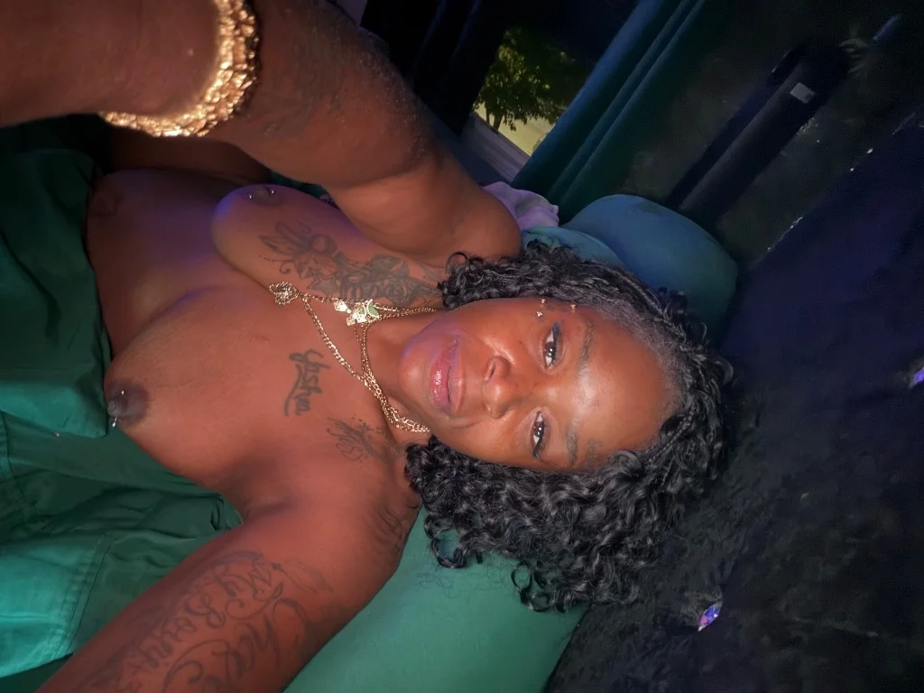 Great sex wet pussy in Cleveland – Women Seeking Men photo 3