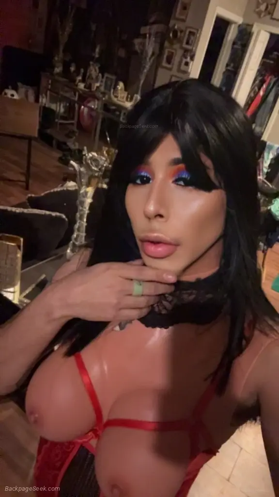 Latina Fem 4 BBC