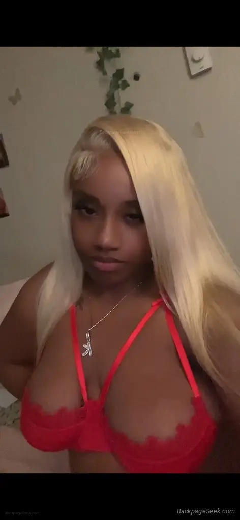 Come take a Dive Not here for long in Cleveland – Women Seeking Men photo 2