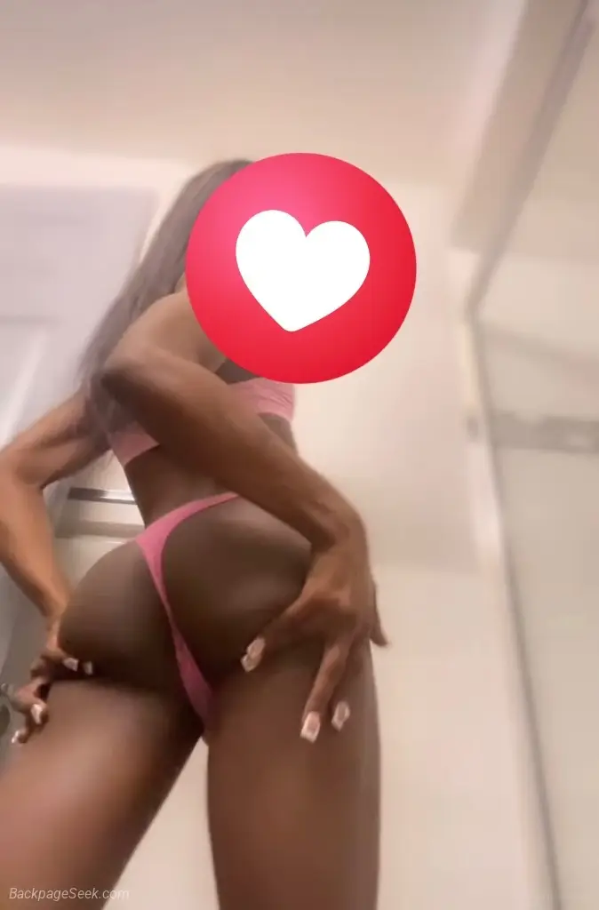 your favourite piece of chocolate in Cleveland – Women Seeking Men photo 2