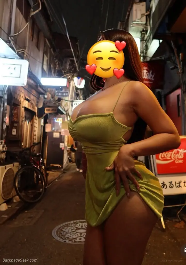 If you're looking for good vibes easy laughter I'm your girl... in Cleveland – Women Seeking Men photo 3