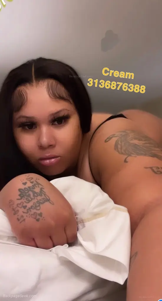 YES IM HERE IM NOT THEM CHEAP ASS HOES 200 AND UP CUM FUCK M... in Cleveland – Women Seeking Men photo 5