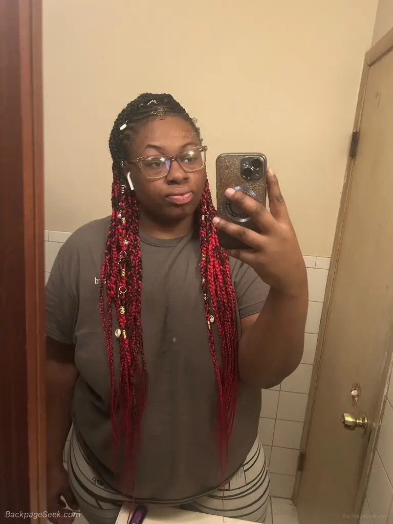 new throat goat in town cum see me in Cleveland – Women Seeking Men photo 3