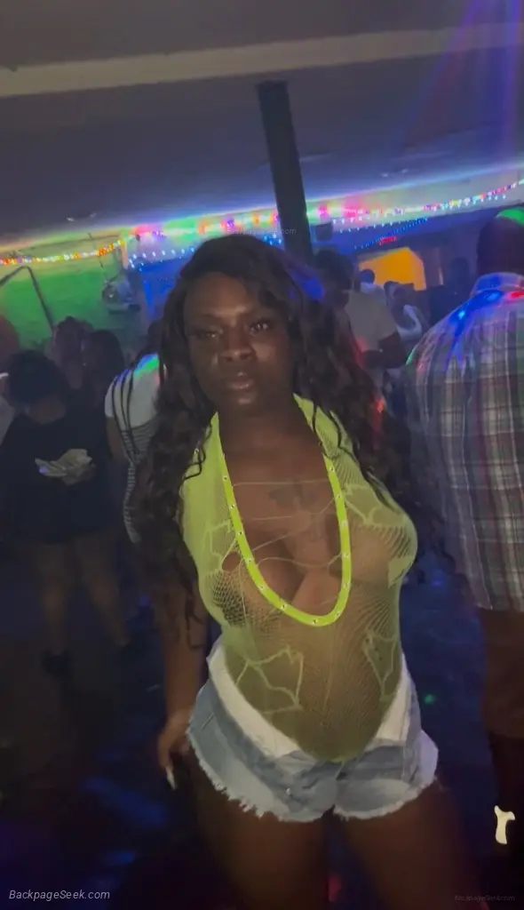 big dick bitch back in town ready to please in Cleveland – Women Seeking Men photo 2