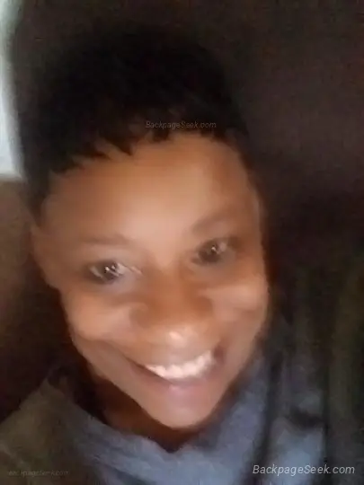THICK BLACK COUGAR in Cleveland – Women Seeking Men photo 2