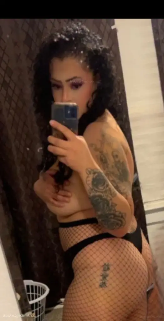 Incall Outcall why not plan a Monday morning gangbang NOW SC... in Cleveland – Women Seeking Men photo 2
