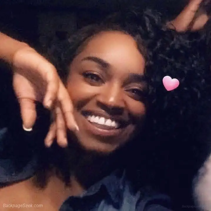 A CHOCOLATE DELIGHT in Cleveland – Women Seeking Men photo 4
