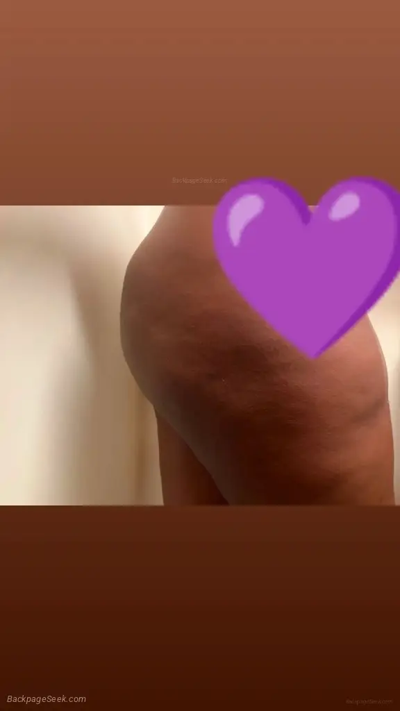 full service available BREASTMILK FETISH FRIENDLY INCALL ONL... in Cleveland – Women Seeking Men photo 5